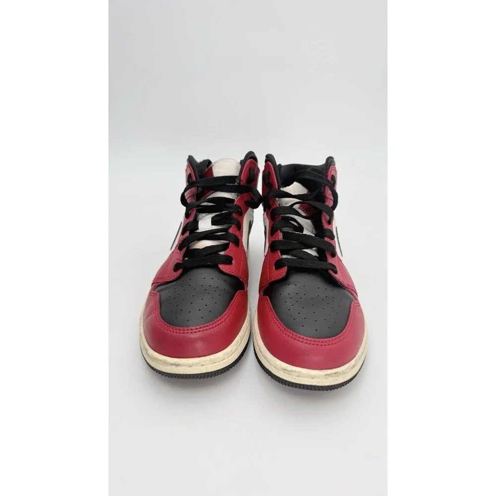 Size 5Y- Nike Air Jordan 1‎ Mid GS Chicago Black Toe Red White 554725-069